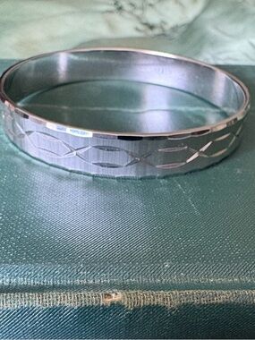 Silver Etched Monet Bangle Bracelet